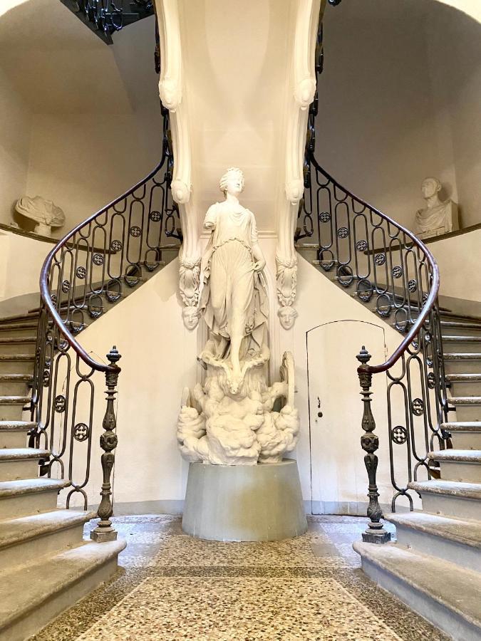 Palazzovilla Historic Building Luxury Suite Floransa Dış mekan fotoğraf