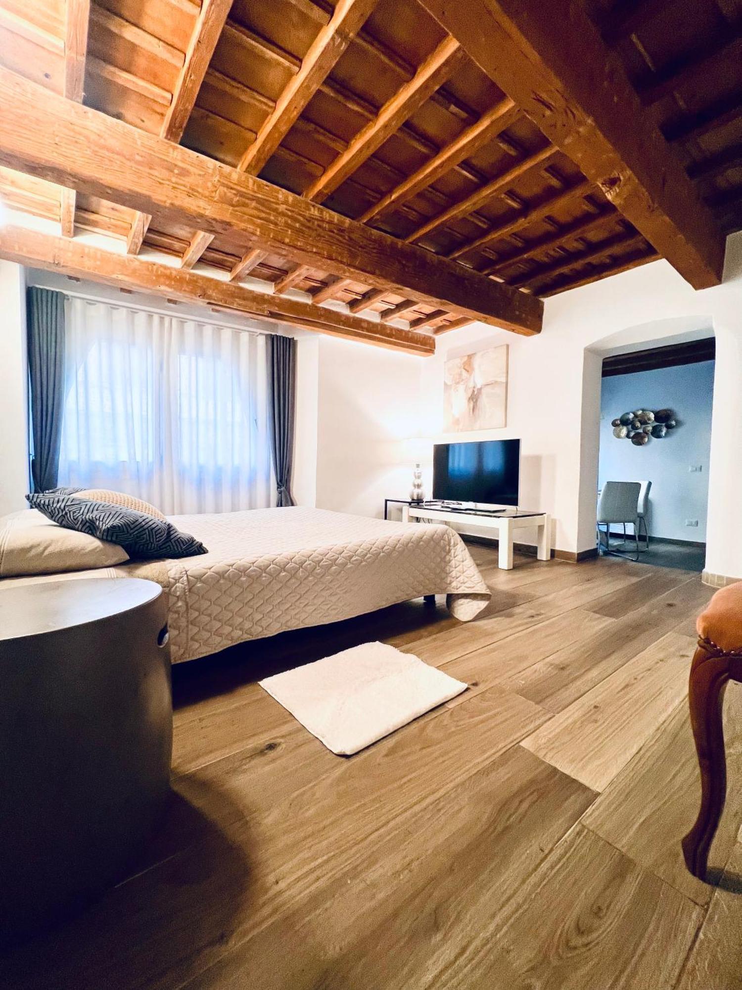 Palazzovilla Historic Building Luxury Suite Floransa Dış mekan fotoğraf